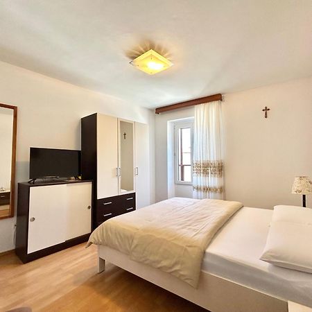 Apartments Tereza Novigrad Istria エクステリア 写真