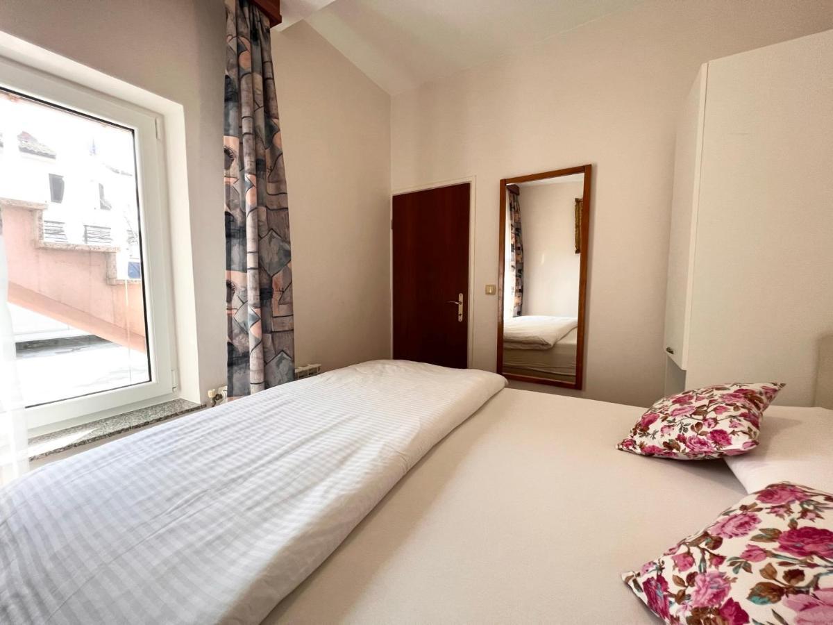 Apartments Tereza Novigrad Istria エクステリア 写真